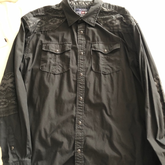 Long sleeve button down - Picture 1 of 3